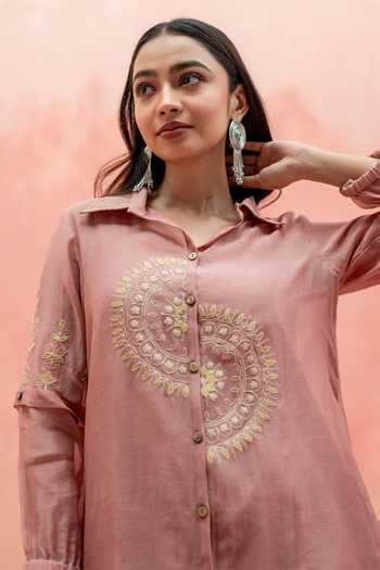 AM by Anita Mittal Pink Chanderi Collared Neck Twinkle Embroidered Shirt Tunic And Pant Set at Aza Fashions AM by Anita Mittal_Pink Chanderi Collared Neck Twinkle Embroidered Shirt Tunic And Pant Set _at_Aza_Fashions