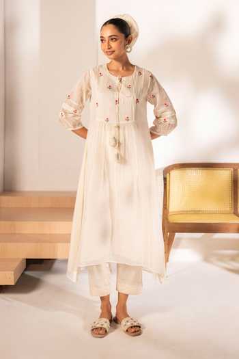 Buy_AM by Anita Mittal_Off White Chanderi Round Neck Zia Cross-stitch Mul Tunic And Pant Set 