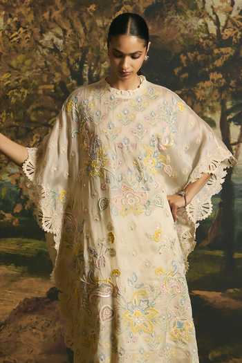 Chandrima Ivory Paisley Detail Kaftan