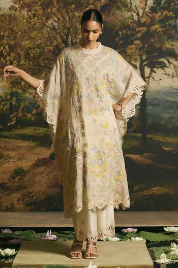 Chandrima Ivory Paisley Detail Kaftan
