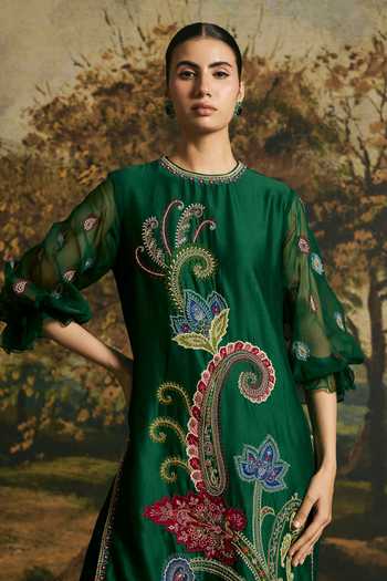 Shop Chandrima Emerald Green Chanderi Round Neck Paisley Detail Kurta With Pant Online at Aza Fashions Shop_Chandrima_Emerald Green Chanderi Round Neck Paisley Detail Kurta With Pant _Online_at_Aza_Fashions