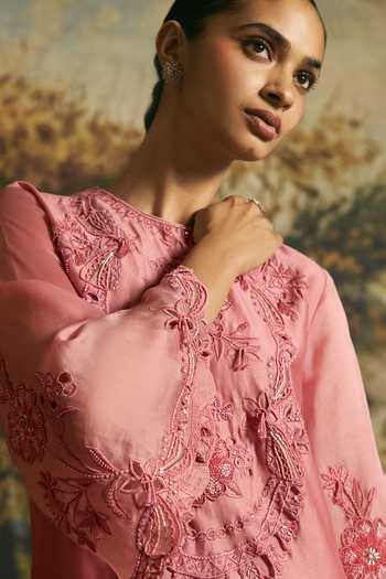 Buy Chandrima Pink Chanderi Round Neck, Yes Bead Cutwork Straight Kurta And Pant Set Online at Aza Fashions Buy_Chandrima_Pink Chanderi Round Neck, Yes Bead Cutwork Straight Kurta And Pant Set _Online_at_Aza_Fashions