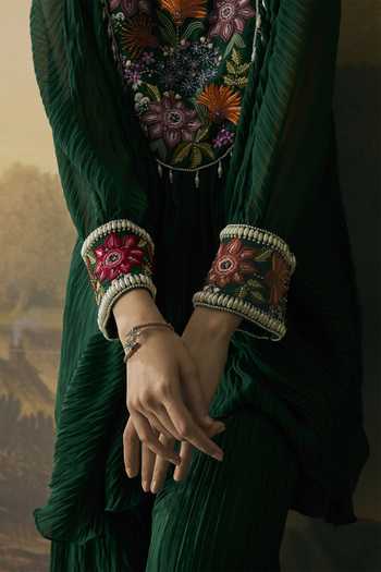 Chandrima Emerald Green Georgette Round Neck Floral Textured Kimono Tunic With Pant Online at Aza Fashions Chandrima_Emerald Green Georgette Round Neck Floral Textured Kimono Tunic With Pant _Online_at_Aza_Fashions