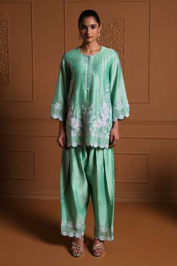 Buy Sonia Khatri Green Silk, Organza Round Neck, Yes Firdaus Embroidered Kurta Set Online at Aza Fashions Buy_Sonia Khatri_Green Silk, Organza Round Neck, Yes Firdaus Embroidered Kurta Set _Online_at_Aza_Fashions