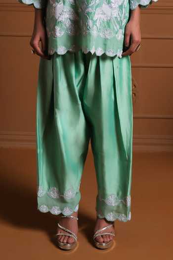 Sonia Khatri Green Silk, Organza Round Neck, Yes Firdaus Embroidered Kurta Set at Aza Fashions Sonia Khatri_Green Silk, Organza Round Neck, Yes Firdaus Embroidered Kurta Set _at_Aza_Fashions