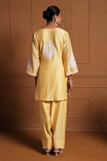 Sonia Khatri The Mehtab Embroidered Kurta Set