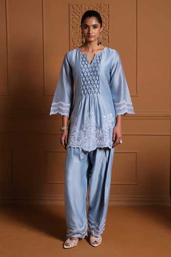 Buy_Sonia Khatri_Blue Silk, Organza V-neck Niloufer Embroidered Kurta Set _Online_at_Aza_Fashions