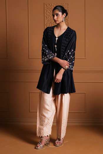 Buy Sonia Khatri Blue Silk, Organza V-neck Shabnam Hand Smocked Kurta Set Online at Aza Fashions Buy_Sonia Khatri_Blue Silk, Organza V-neck Shabnam Hand Smocked Kurta Set _Online_at_Aza_Fashions