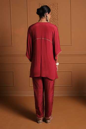Sonia Khatri The Giraha Yoke Embroidered Kaftan & Pant Set