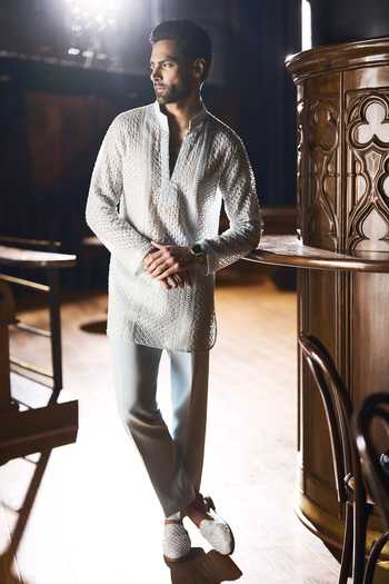 Varun Chakkilam Reverse Sky Kurta Set