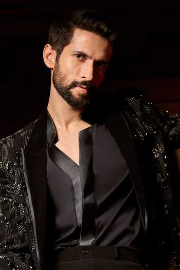 Buy Varun Chakkilam Black Crepe, Satin Midnight Monarch Blazer Set Online at Aza Fashions Buy_Varun Chakkilam_Black Crepe, Satin Midnight Monarch Blazer Set _Online_at_Aza_Fashions
