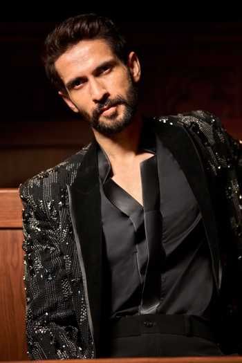 Varun Chakkilam Black Crepe, Satin Midnight Monarch Blazer Set at Aza Fashions Varun Chakkilam_Black Crepe, Satin Midnight Monarch Blazer Set _at_Aza_Fashions