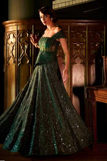 Shop_Varun Chakkilam_Emerald Green Organza, Satin Sequins, Beads Sweetheart Neck Martini Lehenga Set 