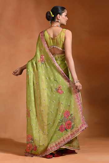 Rishi and Vibhuti Brat Floral Saree With Blouse 