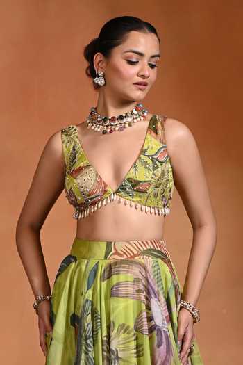 Rishi and Vibhuti Green Organza V-neck Kiwi Floral Print Lehenga Set Online at Aza Fashions Rishi and Vibhuti_Green Organza V-neck Kiwi Floral Print Lehenga Set _Online_at_Aza_Fashions