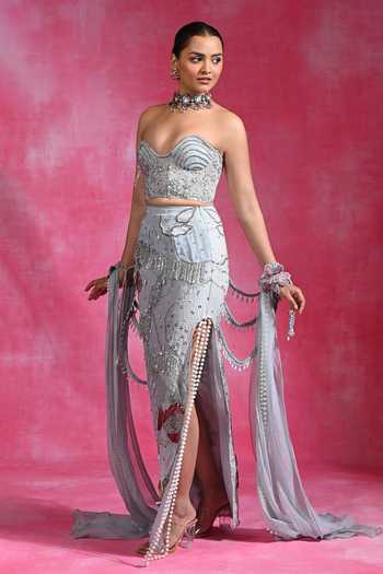 Rishi and Vibhuti Ice Blue Dilruba Column Skirt Set With Hand Cape 