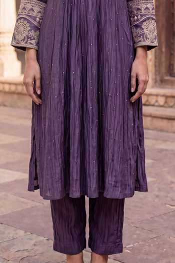 Two Sisters By Gyans_Purple Chanderi Split V-neck Antque Zari Embroidered Straight Kurta Set _Online_at_Aza_Fashions