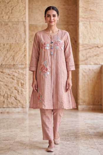 Two Sisters By Gyans Floral Embroidered Kurta & Pant Co-ord Set 