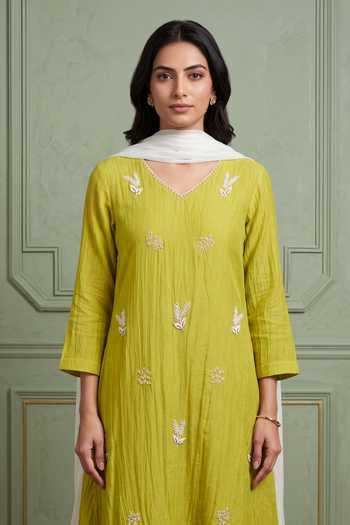 Buy Two Sisters By Gyans Green Chanderi V-neck, Yes Floral Thread Embroidered Kurta Set Online at Aza Fashions Buy_Two Sisters By Gyans_Green Chanderi V-neck, Yes Floral Thread Embroidered Kurta Set _Online_at_Aza_Fashions