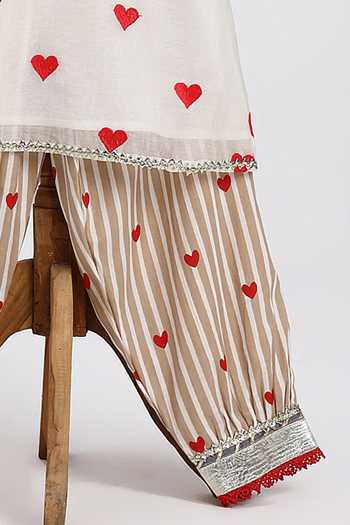 Buy MINIME ORGANICS Off White Chanderi, Shantoon Heart Print Kurta And Salwar Set Online at Aza Fashions Buy_MINIME ORGANICS_Off White Chanderi, Shantoon Heart Print Kurta And Salwar Set _Online_at_Aza_Fashions