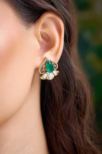 Shop Nazaakat By Samara Singh Emerald Green Spade Shaped Studded Earrings Shop_Nazaakat By Samara Singh_Emerald Green Spade Shaped Studded Earrings