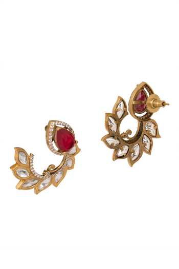 Nazaakat By Samara Singh White Spiral Embellished Stud Earrings Online at Aza Fashions Nazaakat By Samara Singh_White Spiral Embellished Stud Earrings _Online_at_Aza_Fashions
