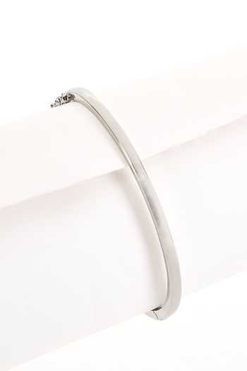 Shop Nazaakat By Samara Singh White American Diamond Studded Bracelet Online at Aza Fashions Shop_Nazaakat By Samara Singh_White American Diamond Studded Bracelet _Online_at_Aza_Fashions
