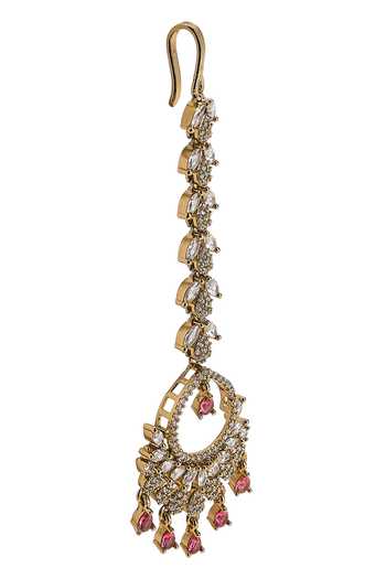 Shop Nazaakat By Samara Singh Red Bead Drop Maangtikka Online at Aza Fashions Shop_Nazaakat By Samara Singh_Red Bead Drop Maangtikka _Online_at_Aza_Fashions