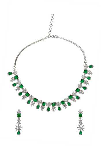 Nazaakat By Samara Singh Stone Studded Necklace Set 
