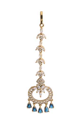 Nazaakat By Samara Singh Stone Studded Maangtikka