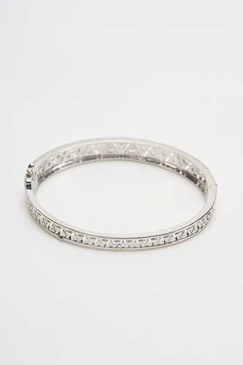 Nazaakat By Samara Singh Silver Plated Geometric Pattern Bracelet Online at Aza Fashions Nazaakat By Samara Singh_Silver Plated Geometric Pattern Bracelet _Online_at_Aza_Fashions