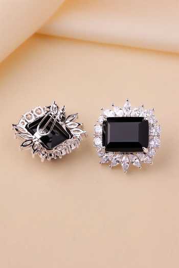 MRJEWELS Swarovski Embellished Stud Earrings 