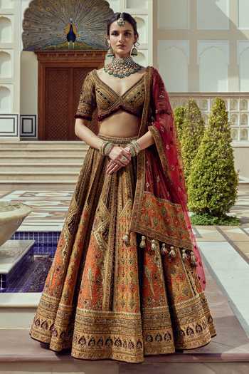 Roqa Rajmahal Bridal Lehenga Set 