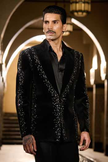 Buy Contrast By Parth Black Velvet Sequins, Crystals Cosmos Embroidered Tuxedo Set Online at Aza Fashions Buy_Contrast By Parth_Black Velvet Sequins, Crystals Cosmos Embroidered Tuxedo Set _Online_at_Aza_Fashions