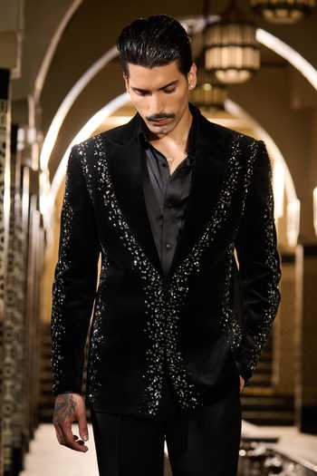 Buy Contrast By Parth Black Velvet Sequins, Crystals Cosmos Embroidered Tuxedo Set Buy_Contrast By Parth_Black Velvet Sequins, Crystals Cosmos Embroidered Tuxedo Set