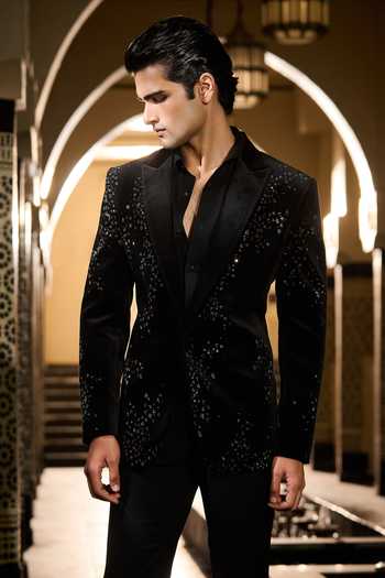 Contrast By Parth Black Velvet Crystals Zenith Embroidered Tuxedo Set Online at Aza Fashions Contrast By Parth_Black Velvet Crystals Zenith Embroidered Tuxedo Set _Online_at_Aza_Fashions