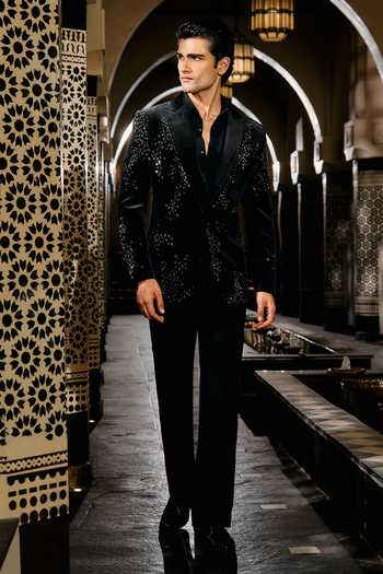 Buy Contrast By Parth Black Velvet Crystals Zenith Embroidered Tuxedo Set Buy_Contrast By Parth_Black Velvet Crystals Zenith Embroidered Tuxedo Set