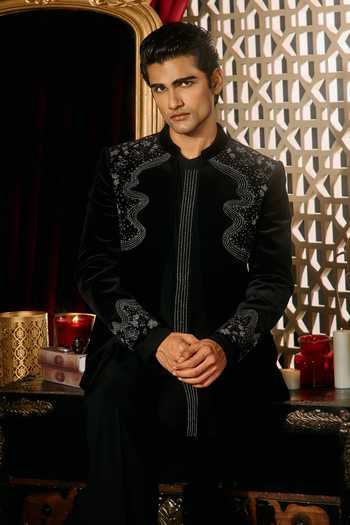 Shop Contrast By Parth Black Velvet Shadow Embroidered Jacket And Kurta Set Online at Aza Fashions Shop_Contrast By Parth_Black Velvet Shadow Embroidered Jacket And Kurta Set _Online_at_Aza_Fashions