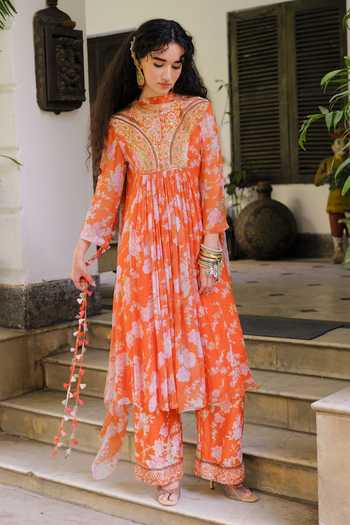 Aangan By Parul Rosalie Luxe Printed Kurta With Pant 