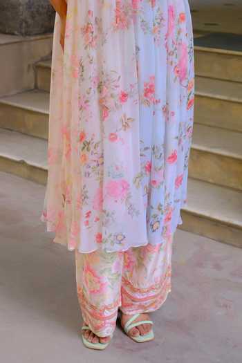 Shop Aangan By Parul Pink Silk, Chiffon Round Neck Siena Printed Kurta And Pant Set Online at Aza Fashions Shop_Aangan By Parul_Pink Silk, Chiffon Round Neck Siena Printed Kurta And Pant Set _Online_at_Aza_Fashions