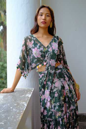 Shop Aangan By Parul Green Silk, Chiffon V-neck Sylvie Mirage Printed Pre-draped Saree With Blouse Online at Aza Fashions Shop_Aangan By Parul_Green Silk, Chiffon V-neck Sylvie Mirage Printed Pre-draped Saree With Blouse _Online_at_Aza_Fashions