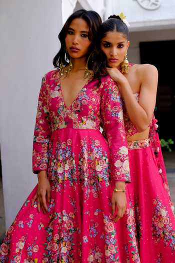 Shop Aangan By Parul Pink Silk, Chiffon Plunge Neck Vienna Glow Embroidered Anarkali And Pant Set Shop_Aangan By Parul_Pink Silk, Chiffon Plunge Neck Vienna Glow Embroidered Anarkali And Pant Set