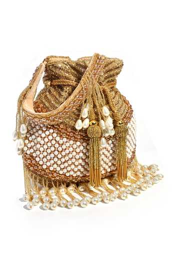 Buy House Of Webhin Gold Embroidery, Beads, Pearls, Tassels Ranya Potli Buy_House Of Webhin_Gold Embroidery, Beads, Pearls, Tassels Ranya Potli