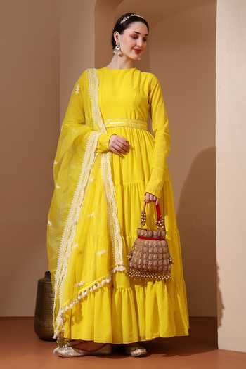 House of Webhin Rosa Red Velvet Potli 