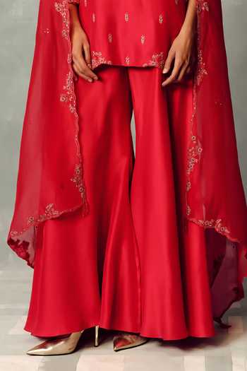 Dolly J Red Silk, Organza Split V-neck Rouge Dynasty Palazzo Set Online at Aza Fashions Dolly J_Red Silk, Organza Split V-neck Rouge Dynasty Palazzo Set _Online_at_Aza_Fashions