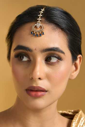Shop Nazaakat By Samara Singh Blue Stone Studded Maangtikka Online at Aza Fashions Shop_Nazaakat By Samara Singh_Blue Stone Studded Maangtikka _Online_at_Aza_Fashions