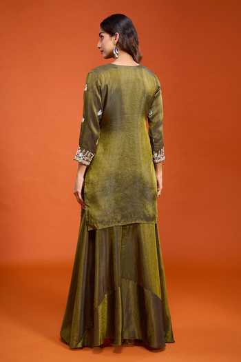 Samyukta Singhania Embroidered Tissue Kurta Set 