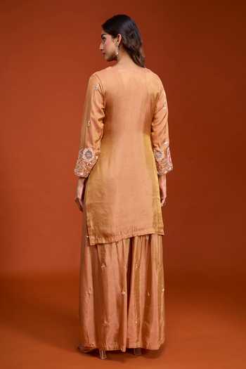Samyukta Singhania Embroidered Peach Tissue Kurta Set 