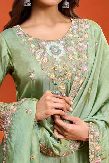 Buy_Samyukta Singhania_Green Tissue Embroidery Round Neck Kurta Palazzo Set 