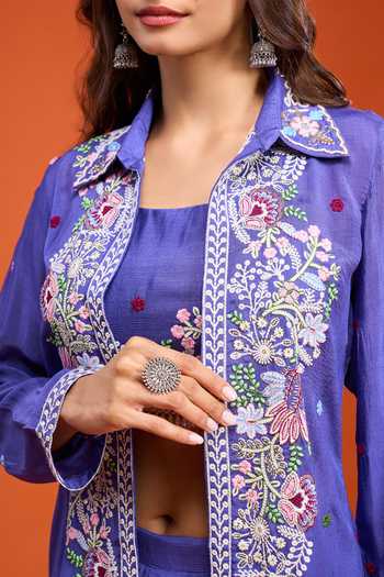 Samyukta Singhania_Blue Tissue Square , Collared Embroidered Jacket Palazzo Set _at_Aza_Fashions
